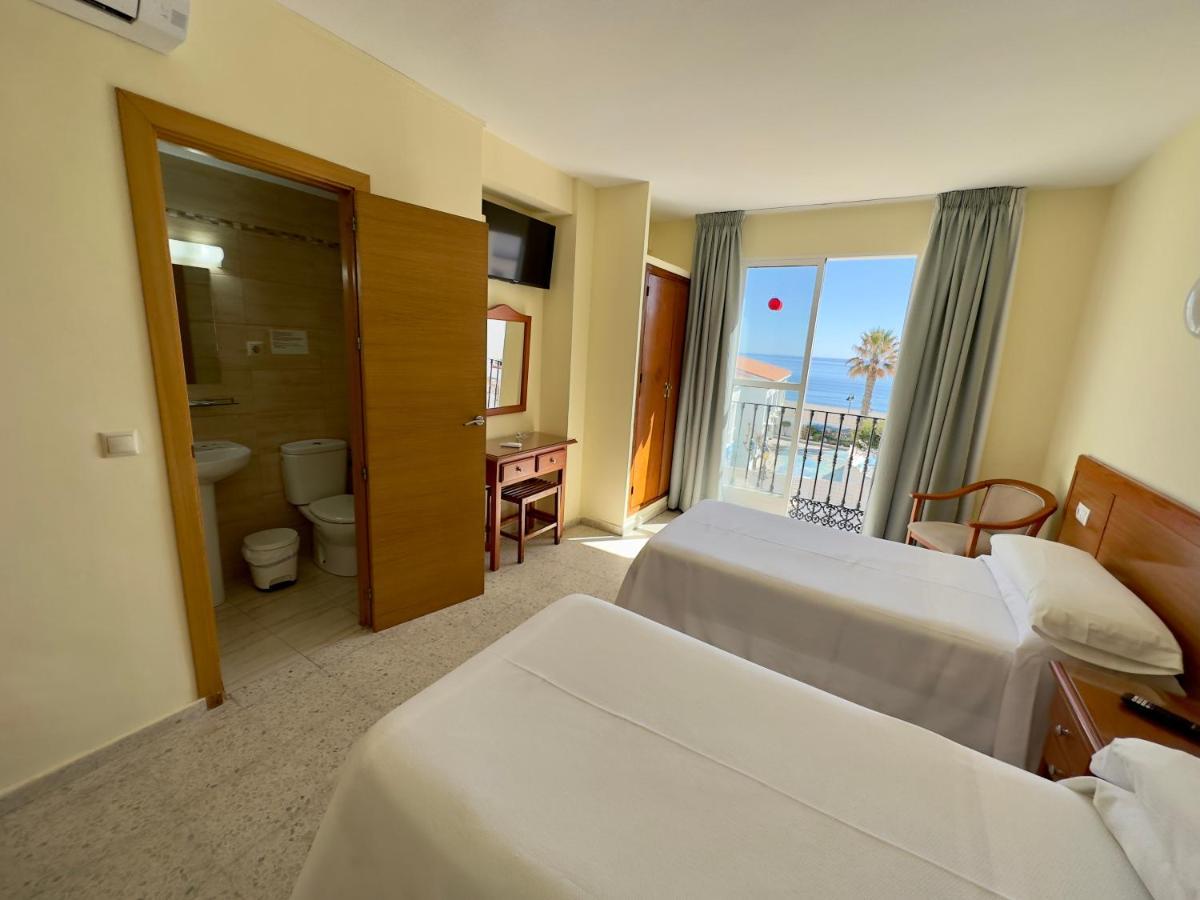 Hotel Cabello 托雷莫利诺斯 外观 照片